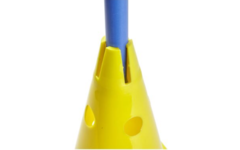 Pion met gaten, 30 cm hoog, geel