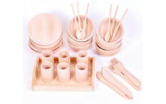 Grote houten theeset