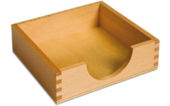 Kist 140 x 140 x 48 mm met greep