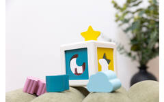 Kuby Extentions, letters en lucht