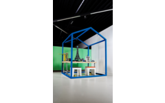 Huisje van balken 6x6 cm, hout 2x2x2 m, dakhoogte 2,5 m