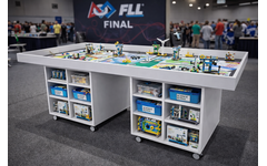 FLL wedstrijdtafel met kastruimte, wit