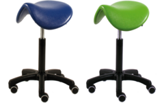 Zadelstoel neig- en verstelbaar van 52 t/m 67 cm, PUR groen, voet zwart