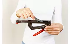 Handtacker Novus J-11