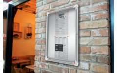Binnenvitrine Nobo draaideur met slot 4 x A4